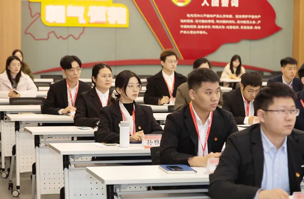 f5a5c14c-9b9c-4828-ba9d-f69af6b083ad f5a5c14c-9b9c-4828-ba9d-f69af6b083ad